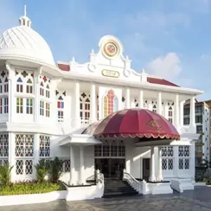 Mövenpick Myth Patong in Phuket – a luxury hotel partner of Fairways of Eden with elegant architecture and premium amenities.