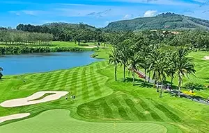 Blue Canyon – Lakes Course