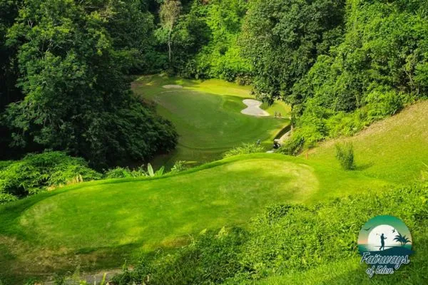 Red Mountain Golf Club Phuket – iconic jungle drop-hole with steep elevation, one of Phuket’s top golf courses for Thailand golf holidays