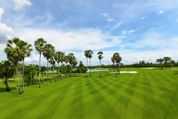 Suwan Golf & Country Club Bangkok Fairways of Eden
