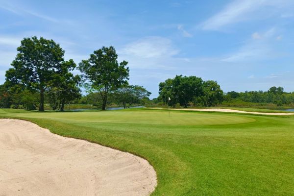 Bangpakong Riverside Country Club (3)