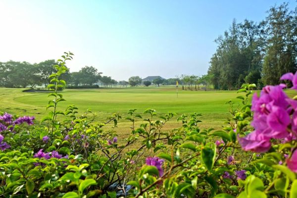 Bangpakong Riverside Country Club golf course