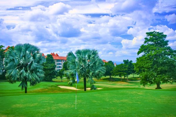 Happy City Golf & Resort (1)