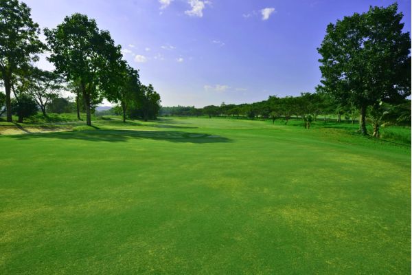 Happy City Golf & Resort
