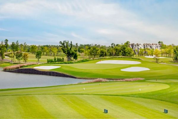 Robinswood Golf Club golf course